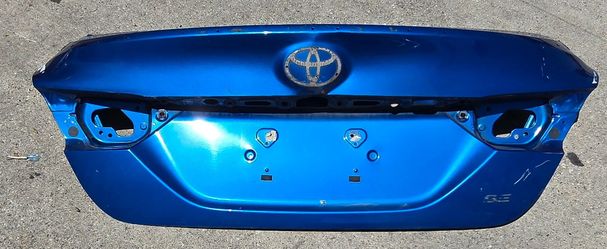 2018 2019 2020 2021 2022 TOYOTA CAMRY TRUNK LID