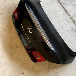 2015 Infiniti Q40 Trunk