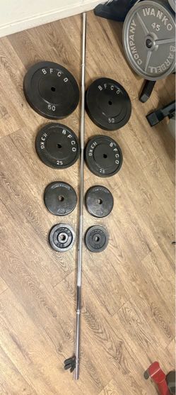 BRAND NEW:  7 ft Standard Bar With VINTAGE Cast Iron Weight Plates: 50s,25s, 10s,  And 5s. (Total: 205 lbs)