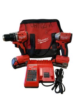 Milwaukee drill set #33216