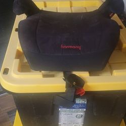 Car Seats and Others $10 each 