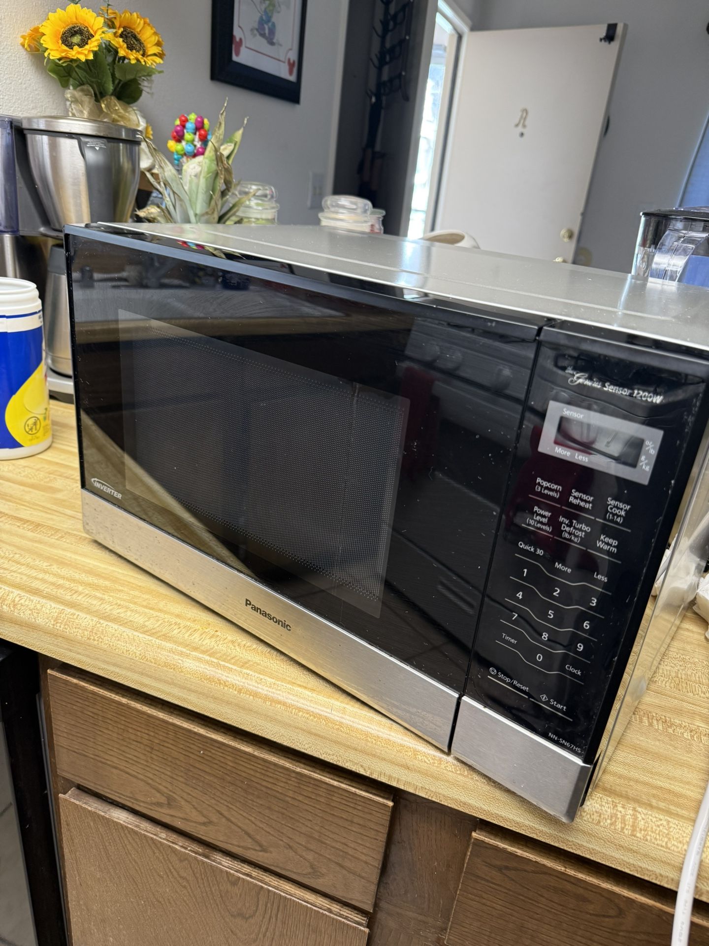 Panasonic Microwave Genius Sensor 1200W