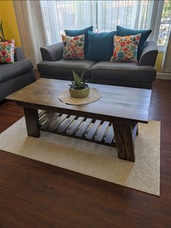 Artisanal Rustic coffe table
