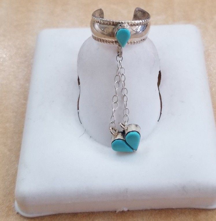 Silver Ear Cuff With Tourquoise