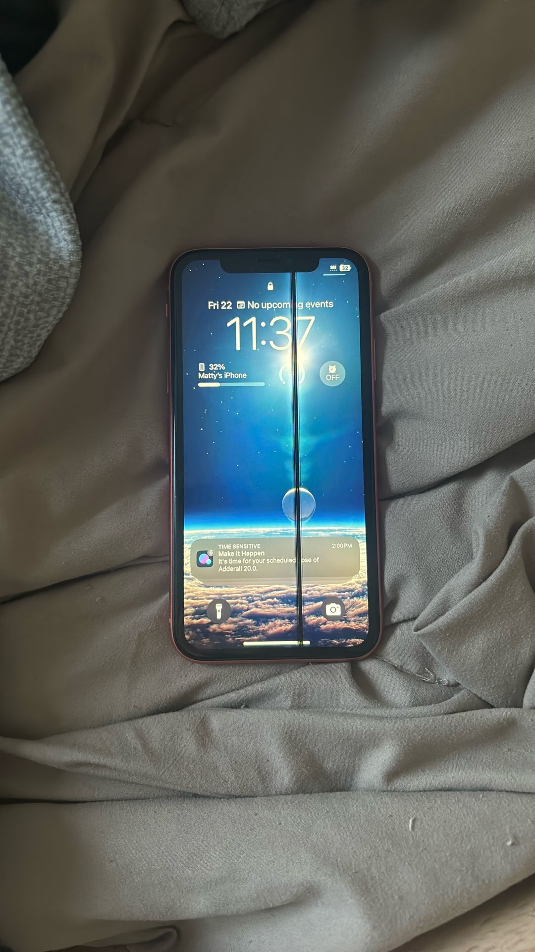 iphone xr slight visual damage
