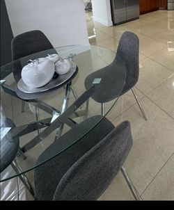 MODERN DINING SET FOR SALE