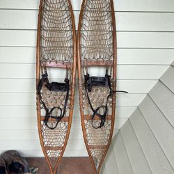 Vintage Lund Snow Shoes