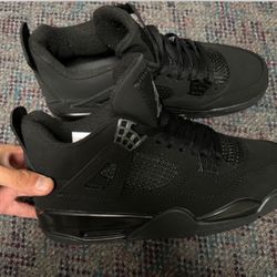 Jordan 4 Black Cat