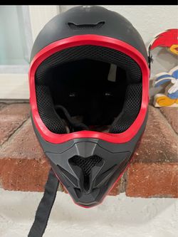 Full face helmets