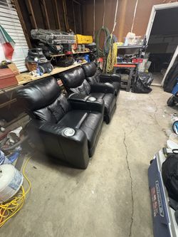 Black Reclining Teather Seating