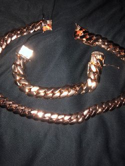 Rose gold cuban link 14k
