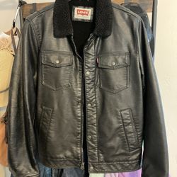 Levi Strauss & Co Men’s Clothing Black Jacket Size Small