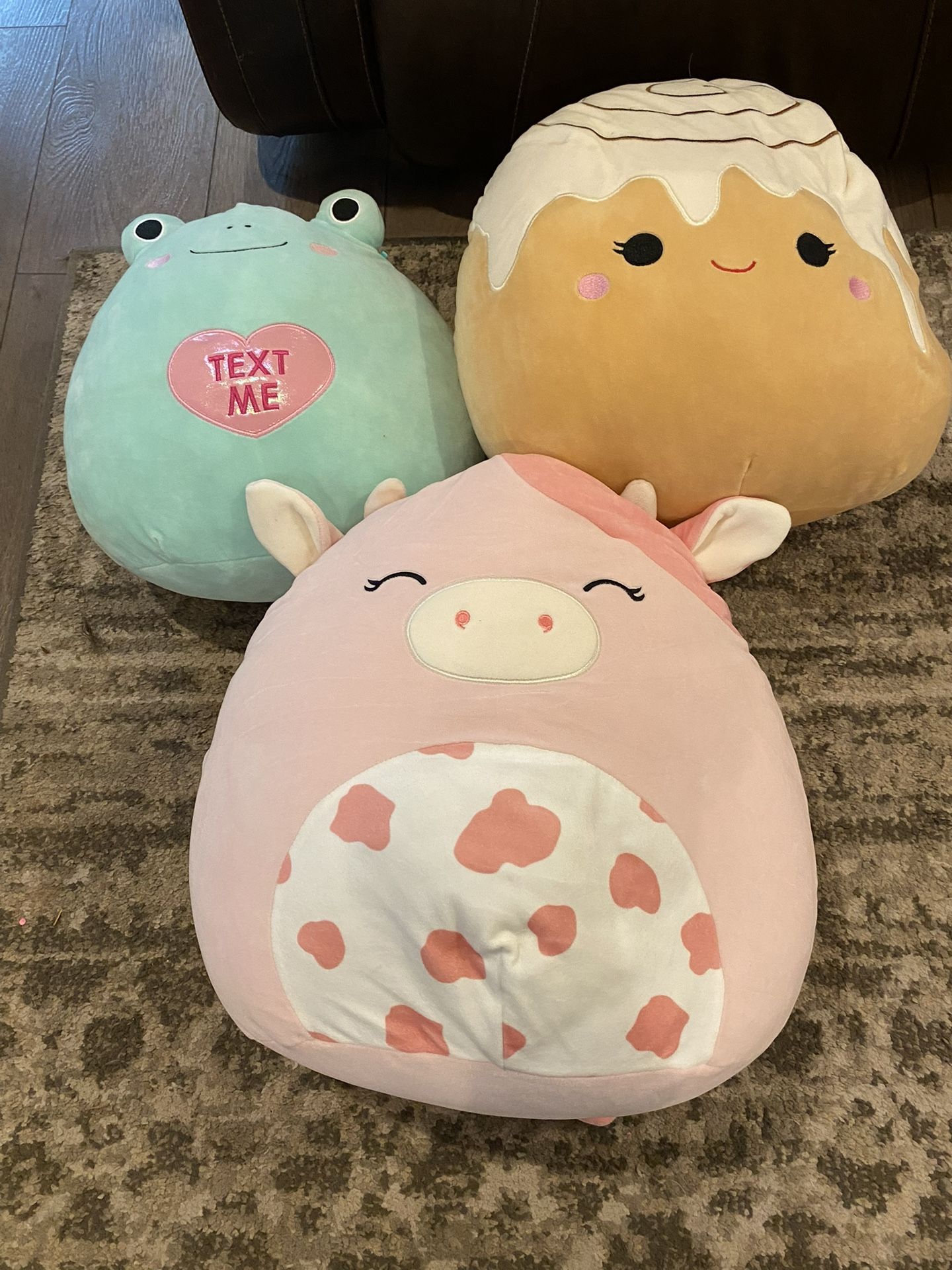Squishmallows (large & small) 