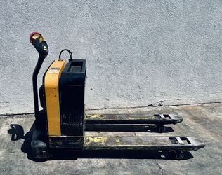 2013 Hyster W40Z Lift Truck Pallet Jack
