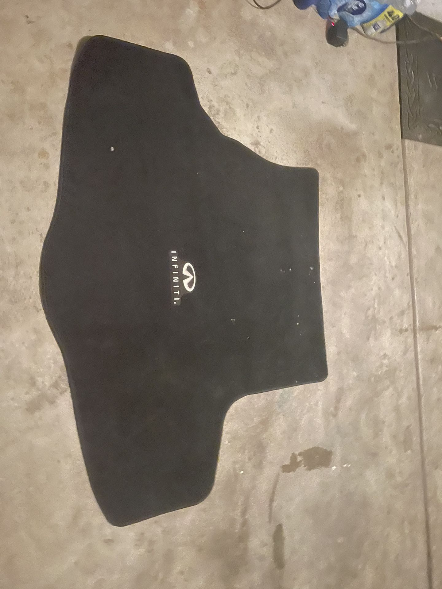 Infiniti G37 Sedan Trunk Floor Mat