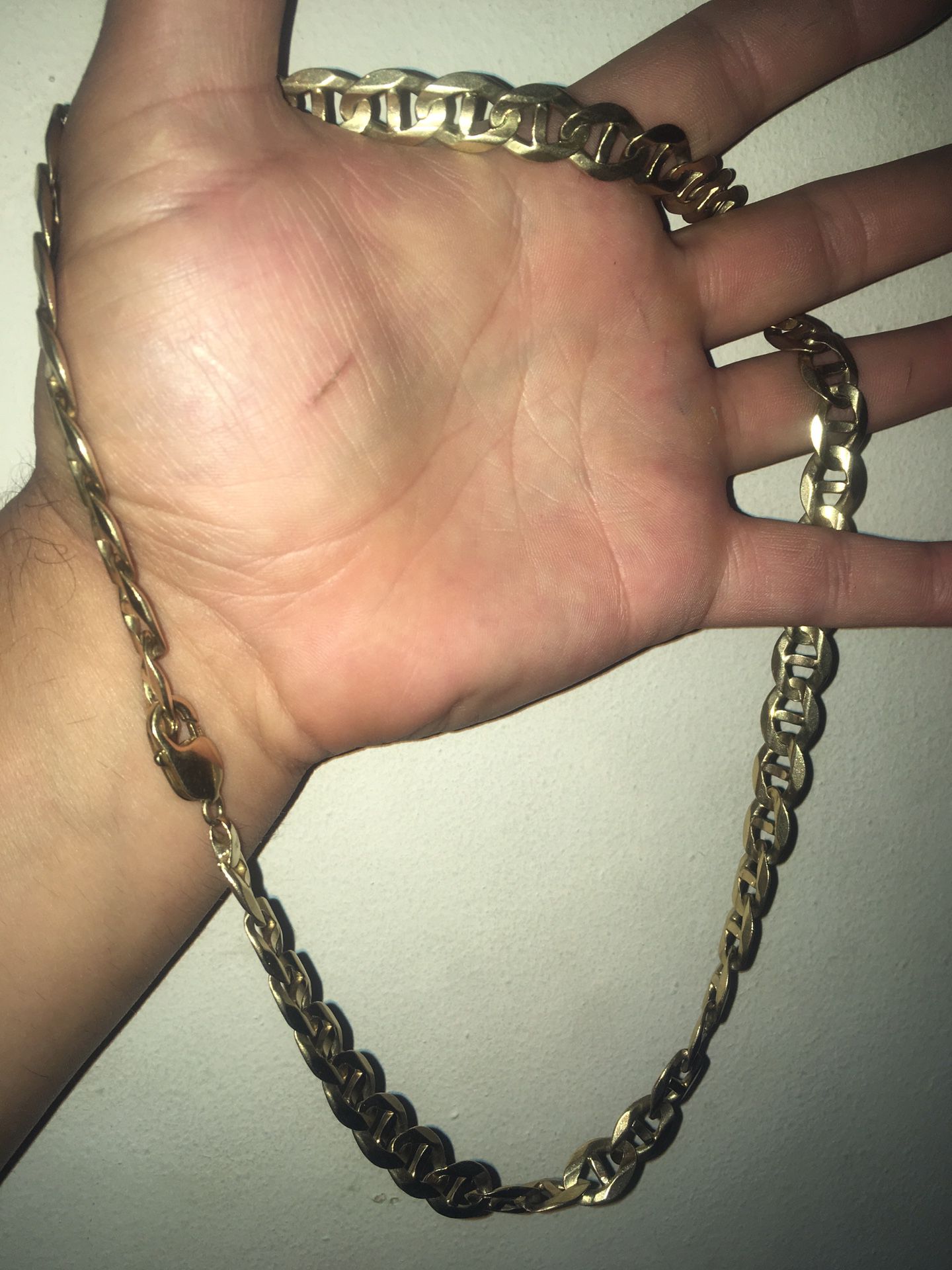 gold Italy 10k chain (78 grams) 23” long