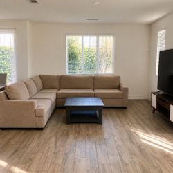 Clean Beige Sectional Couch Super Comfortable