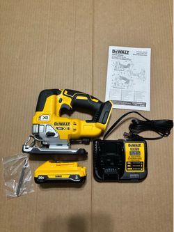 Dewalt 20V MAX XR Jig Saw Kit
