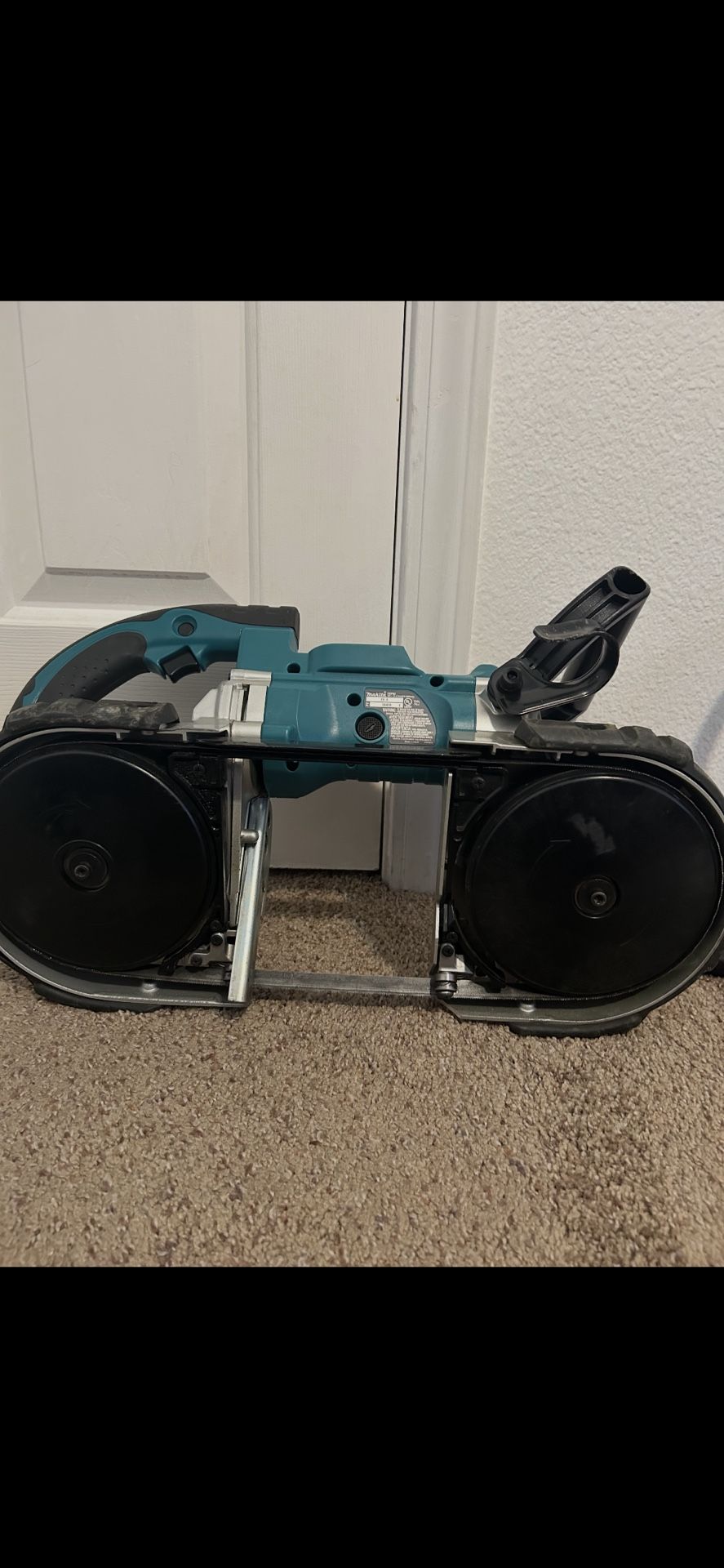 Makita Bandsaw