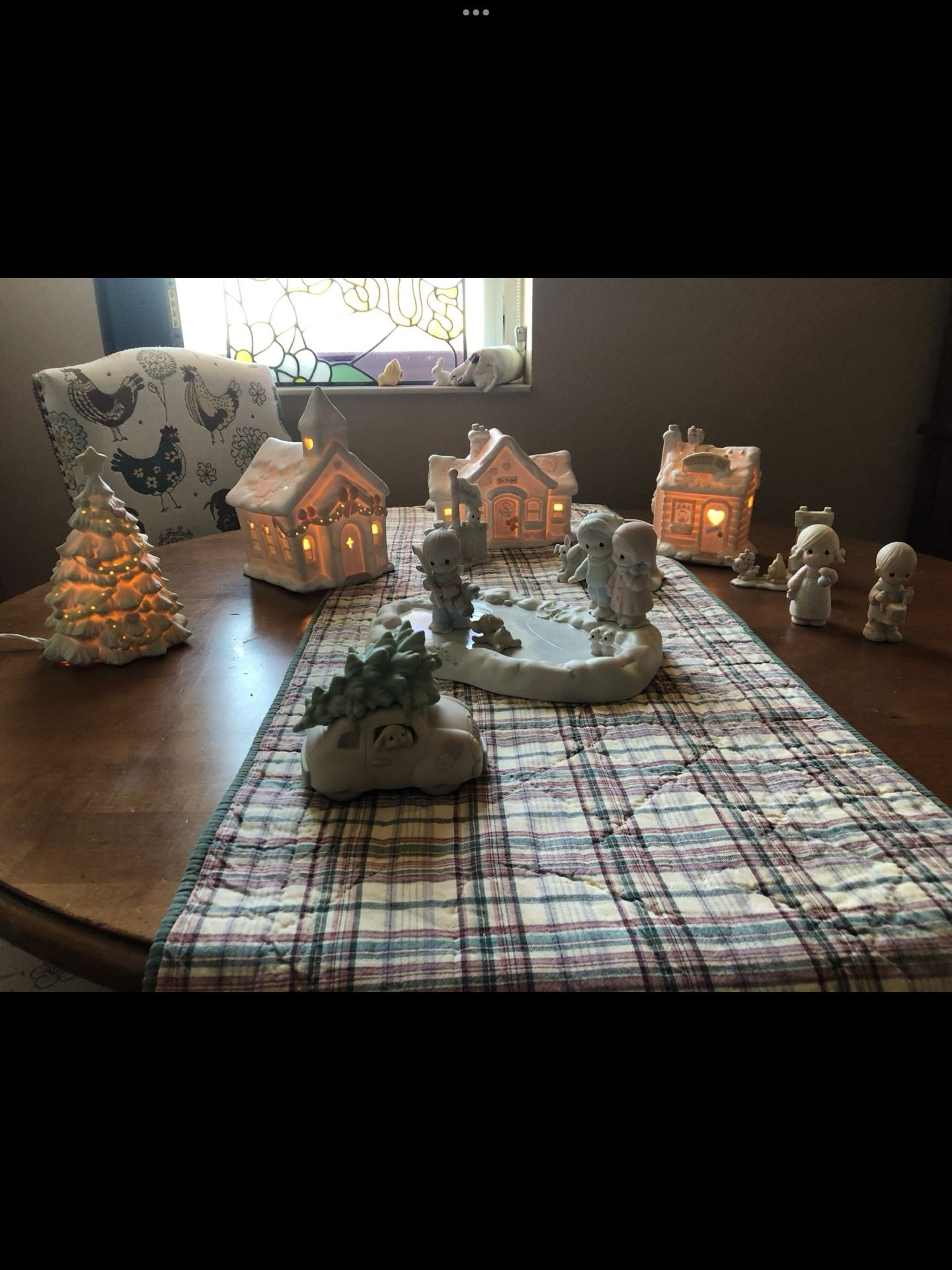 Vintage Precious Moments Full Christmas Scene