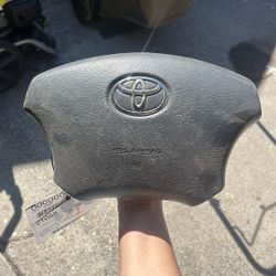 2005 Tacoma Airbag