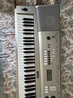 Yamaha  76 Key Digital Piano