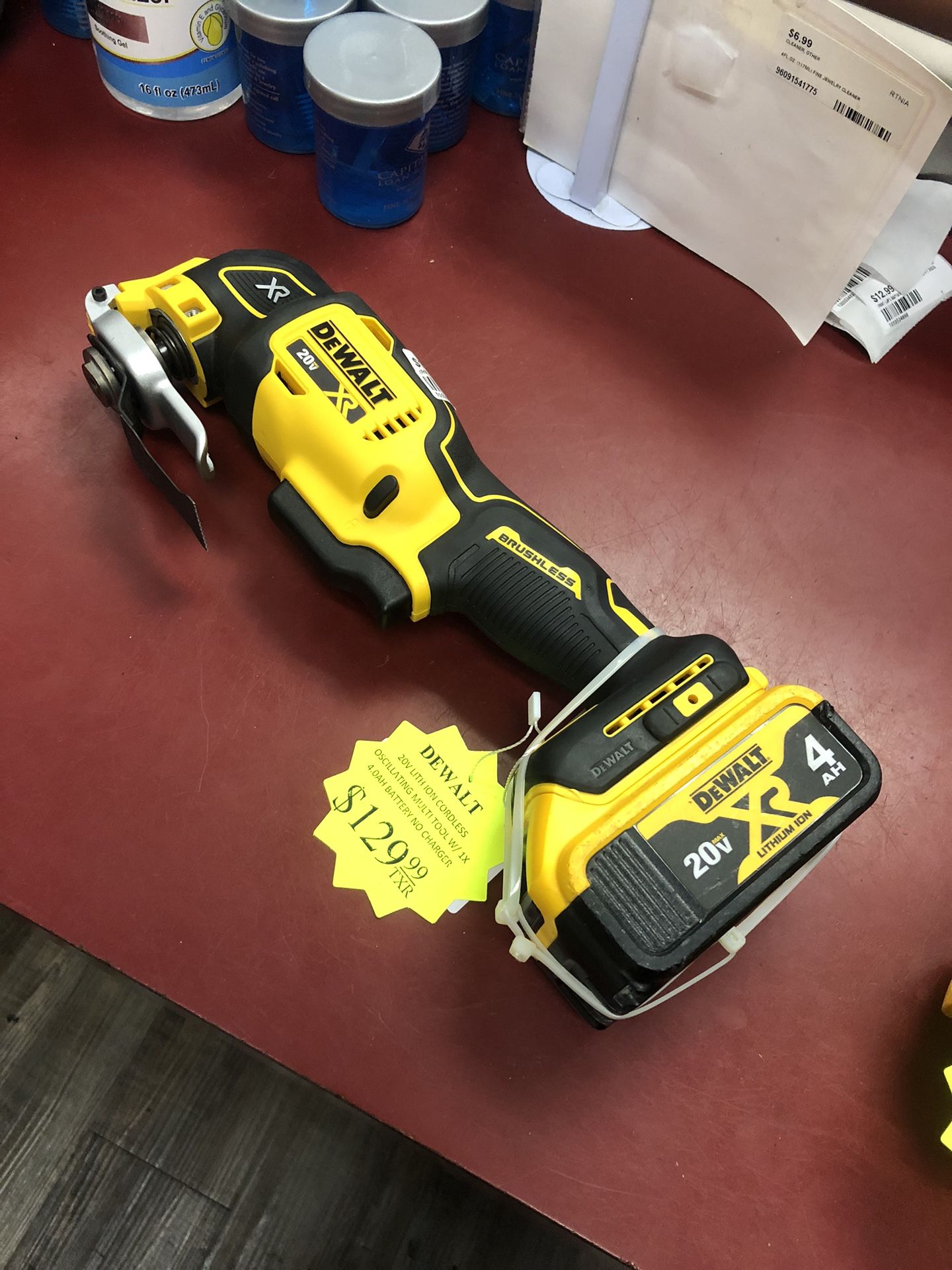 10029 Used Dewalt 20V Lith Ion Cordless Oscillating Multi Tool W/1x 4.0ah Battery No Charger 98179