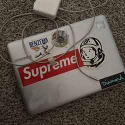 Apple Laptop (parts)