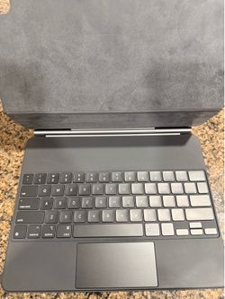 APPLE MAGIC KEYBOARD MODEL A2480
