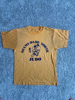 Single stitch judo shirt