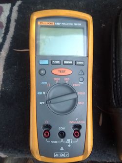 Fluke 1507 Insulation Resistance Tester