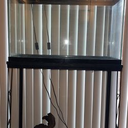 33 gallon tank with lid and stand