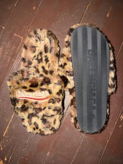 leopard print faux fur slides SIZE 11.5 MENS