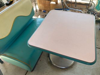 Retro 1950’s Diner Booth