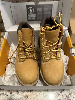 Wheat timberland Boots Kids Size 10