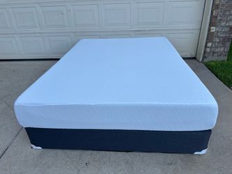 Foam Queen Mattress And Box Spring