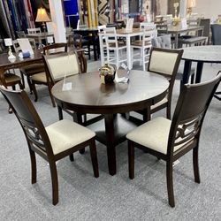 5pc Dinning Table Set $599