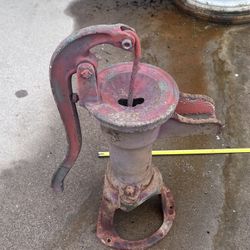 Antique Vintage Red Jacket Water Pump Davenport IA Iowa Cast Iron hand pump lawn garden Art 
