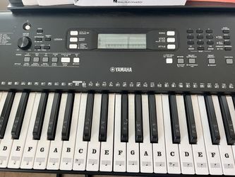 Yamaha 45 Keys Keyboard With Bench And Paddle.