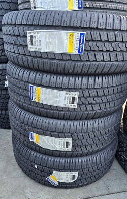 P275/60R20 Goodyear Wrangler SR-A Set Of 4 New Tires