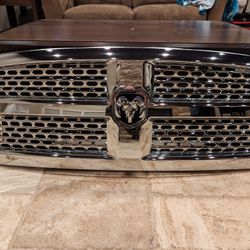 Genuine Mopar Ram Oem Chrome Grill 