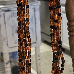 Like New amber lucite 6 strand necklace Gorgeous 