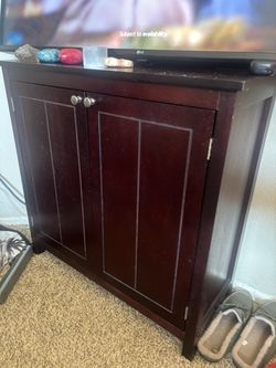 Wooden cabinet