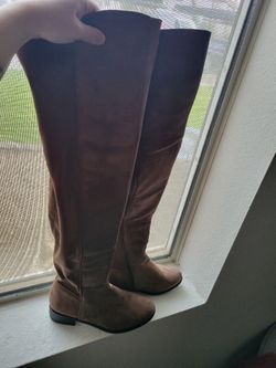 Thigh High Womens Boots - Size 7.5