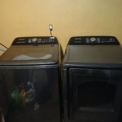 Samsung Washer And Dryer Set 