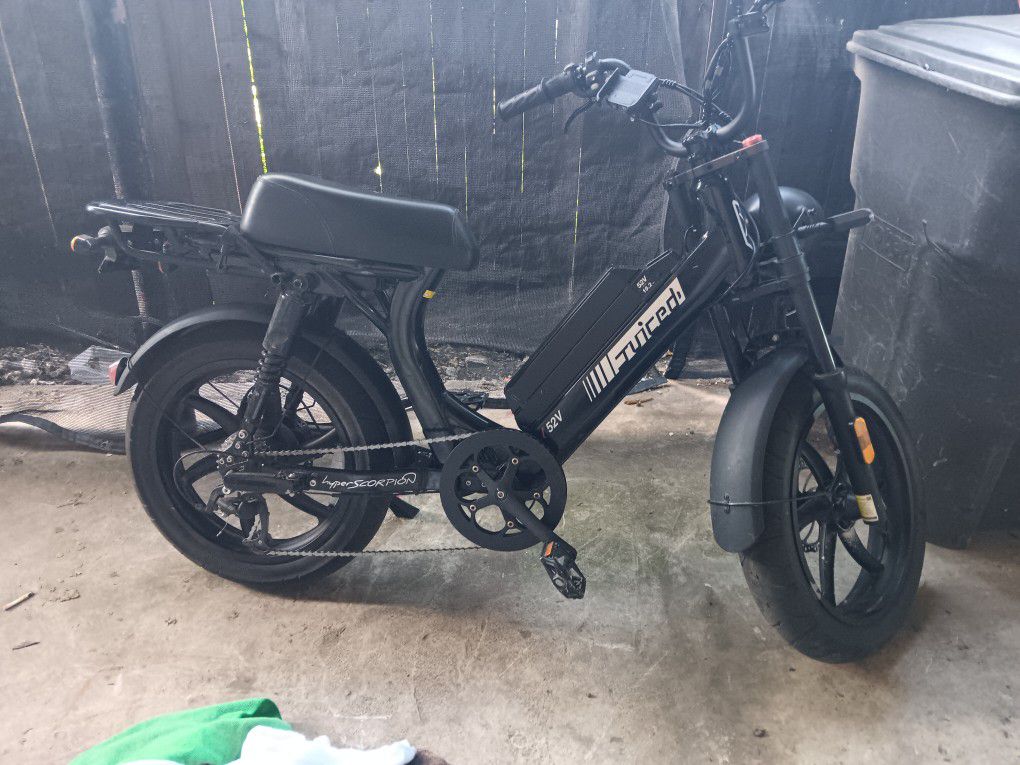 Juiced. Hyperscopion Electric Bicycle 