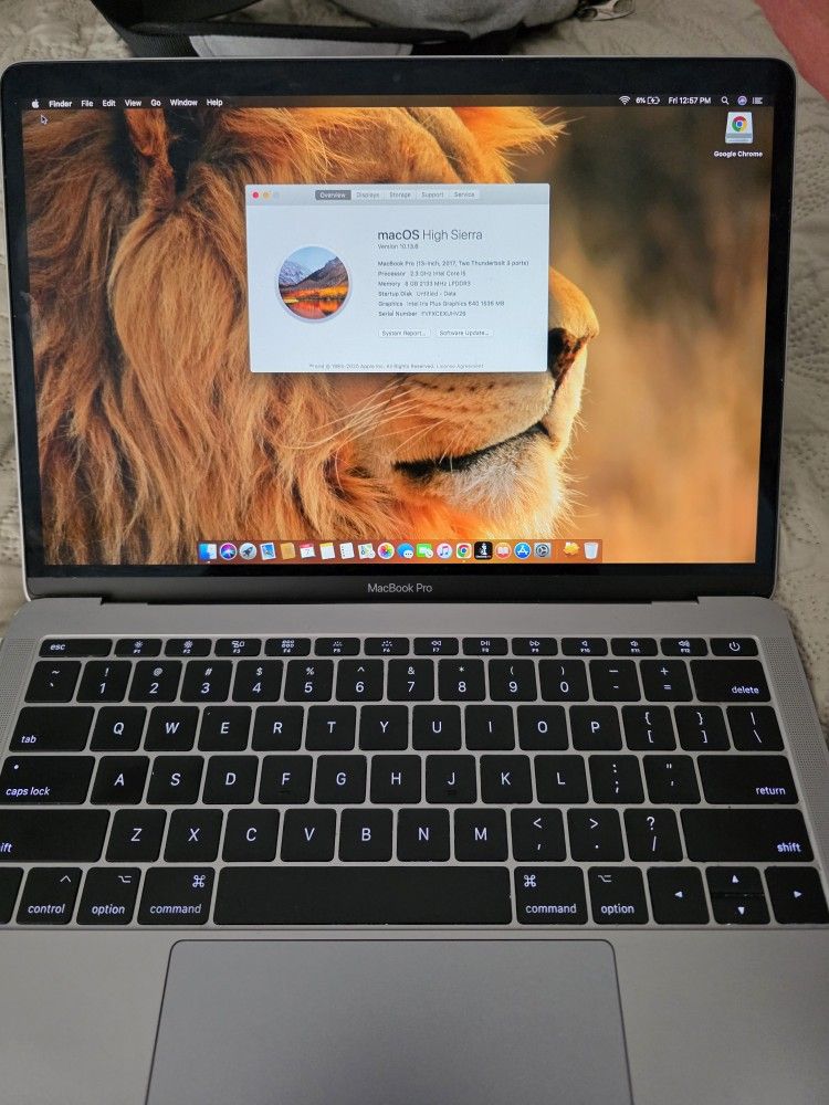 MacBook Pro (13-Inch, 2017 )