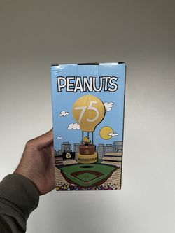 Peanuts Woodstock Padres Giveaway