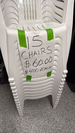 RESIN WHITE STACKABLE CHAIRS