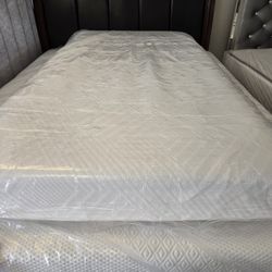 New Twin Memory Foam Mattress 